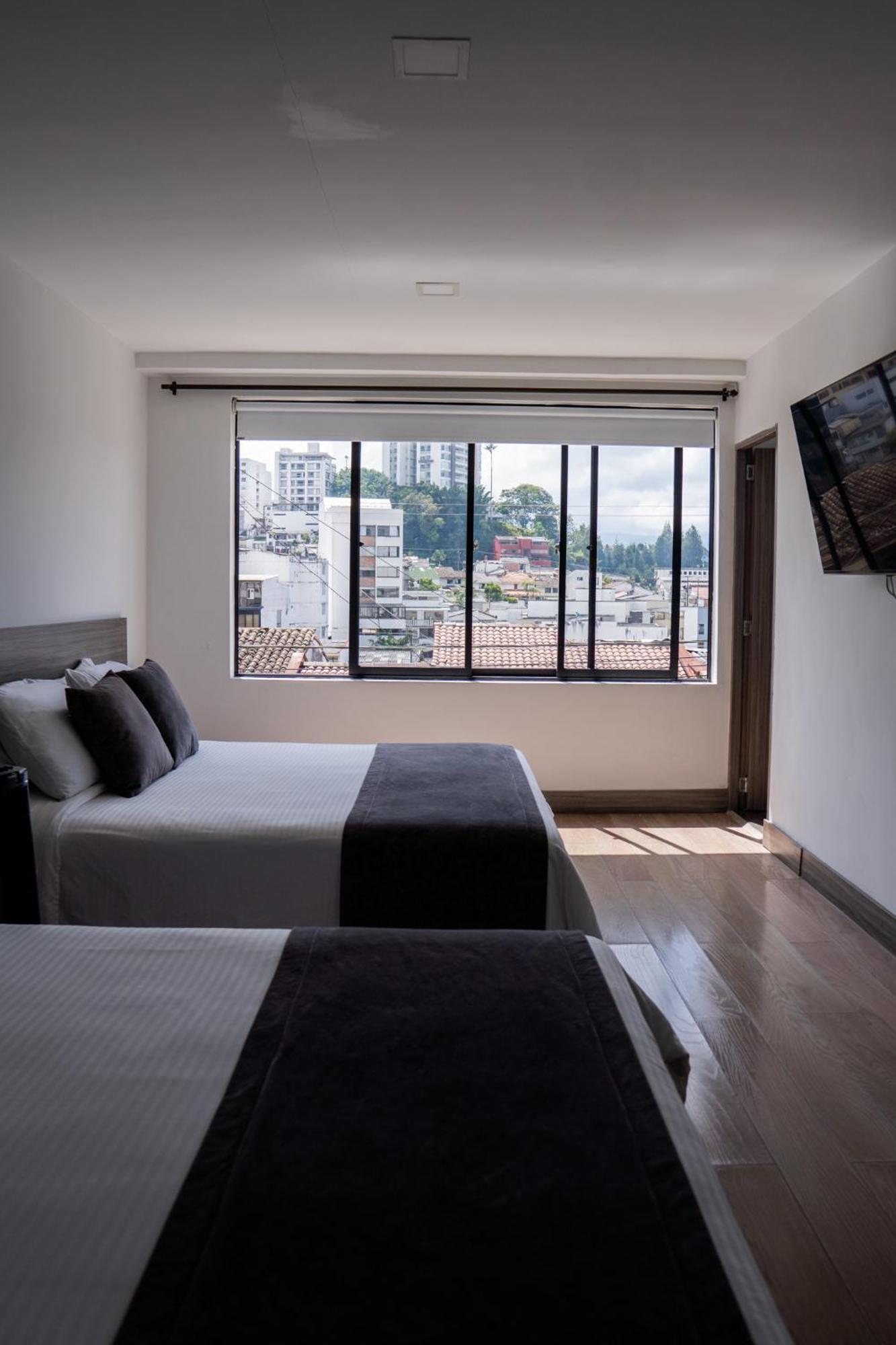 Hotel Piedras De Mani Манисалес Экстерьер фото